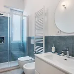 Queta - Modern Flat Apartament Chiavari