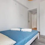 Queta - Modern Flat *