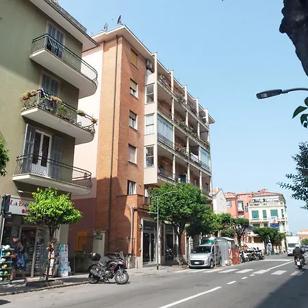 Apartamento Queta - Modern Flat Chiavari