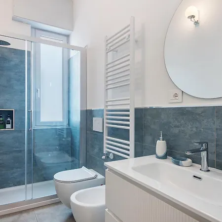 Queta - Modern Flat Apartament Chiavari